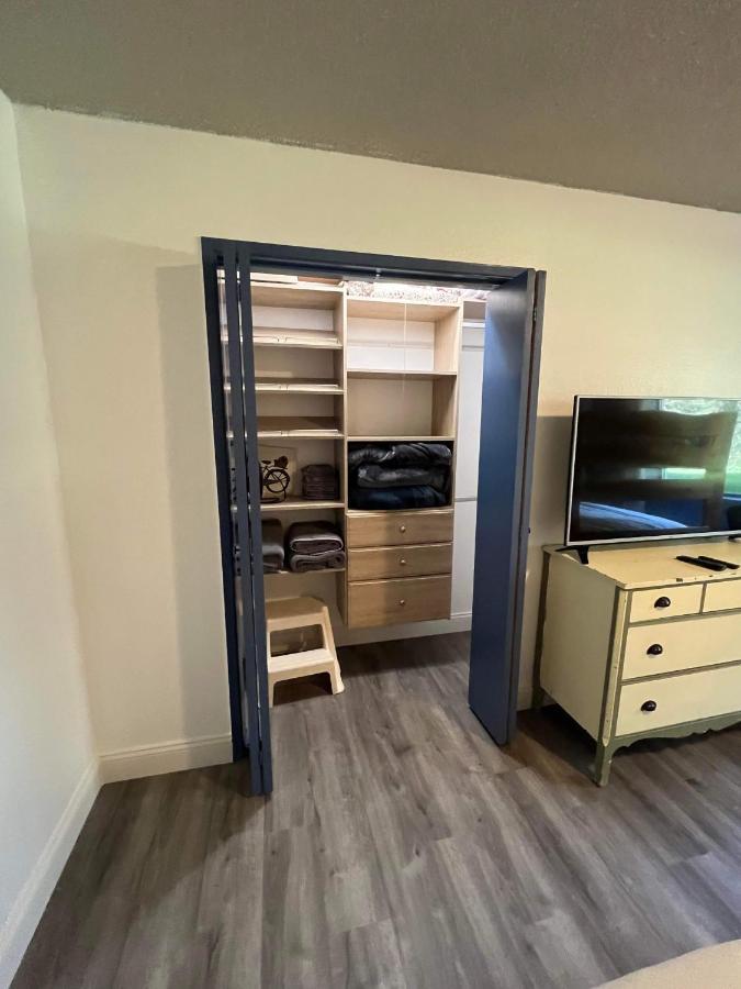 Rustic Girdwood Condo Bagian luar foto