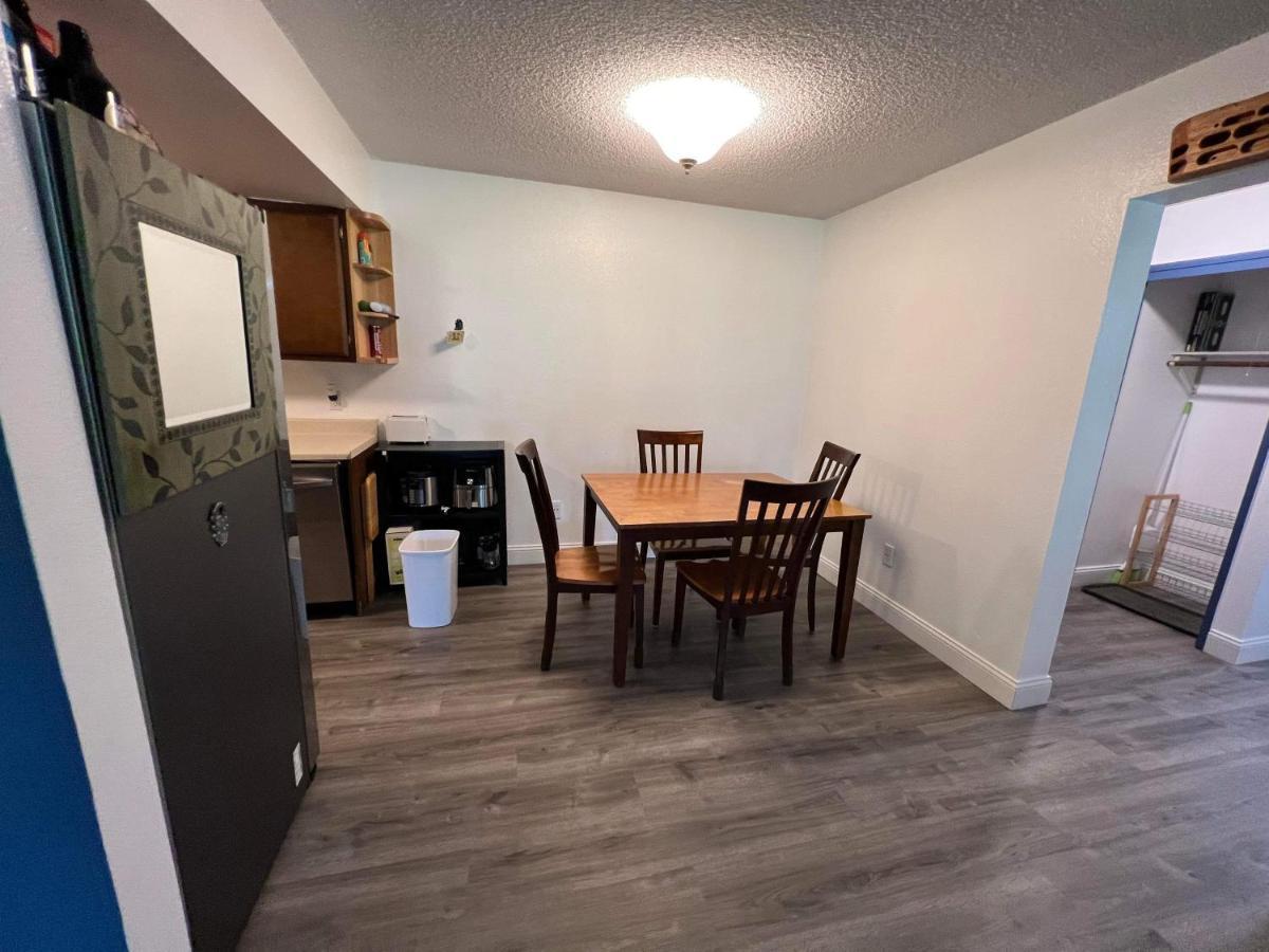 Rustic Girdwood Condo Bagian luar foto