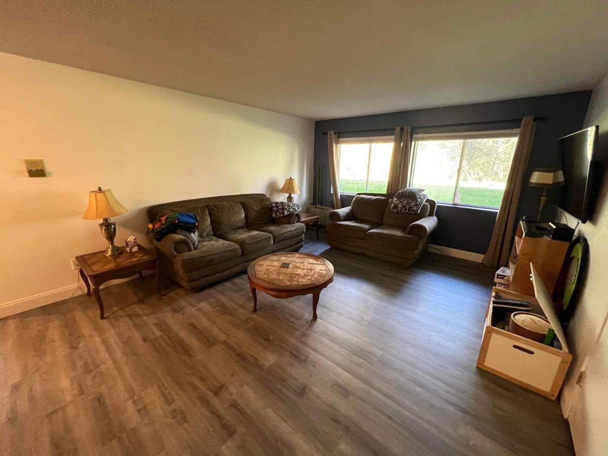 Rustic Girdwood Condo Bagian luar foto
